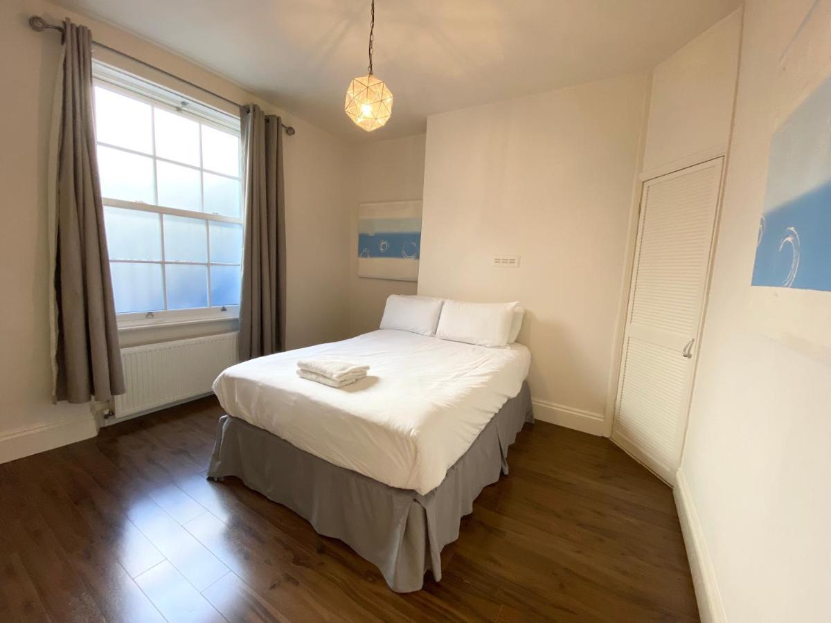 Stylish Maisonette And Studio In Victoria Лондон Екстериор снимка